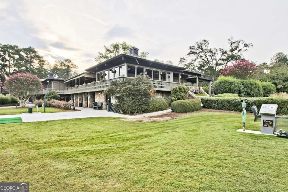 248 Triumph DR NW Atlanta, GA 30327