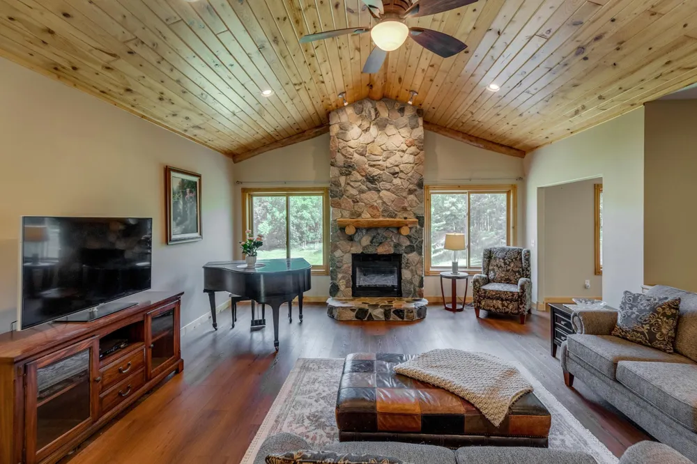 5698 Kander Court Nisswa, MN 56468