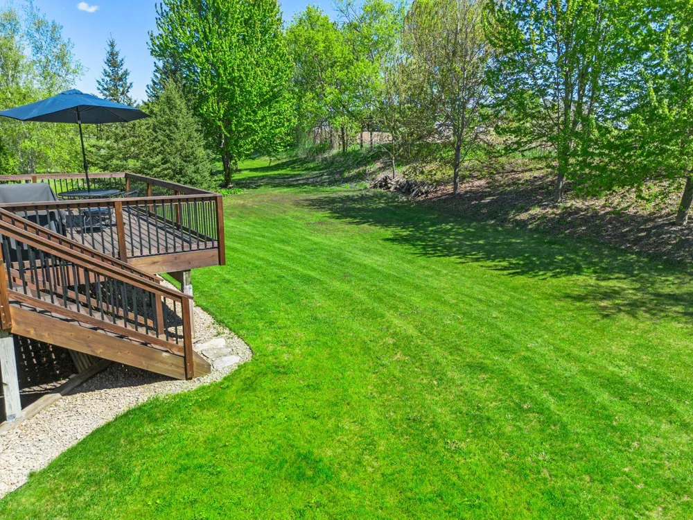 10697 106th Avenue Hanover, MN 55341