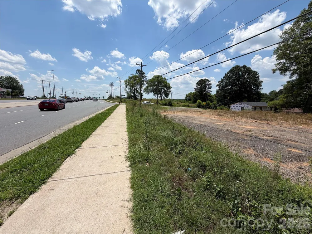 2990 Dale Earnhardt Boulevard Kannapolis, NC 28083