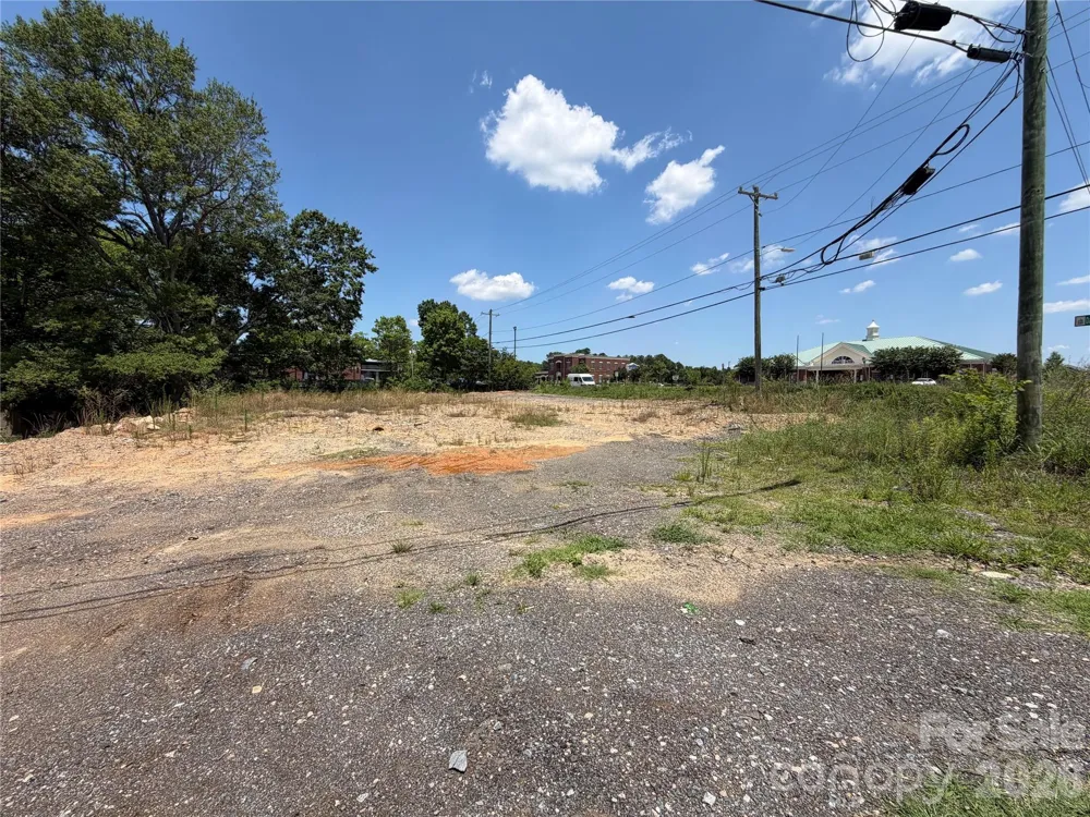 2990 Dale Earnhardt Boulevard Kannapolis, NC 28083