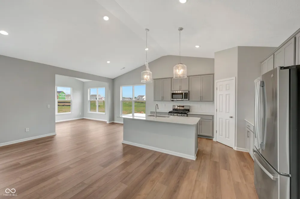3747 Dutton Drive Bargersville, IN 46106