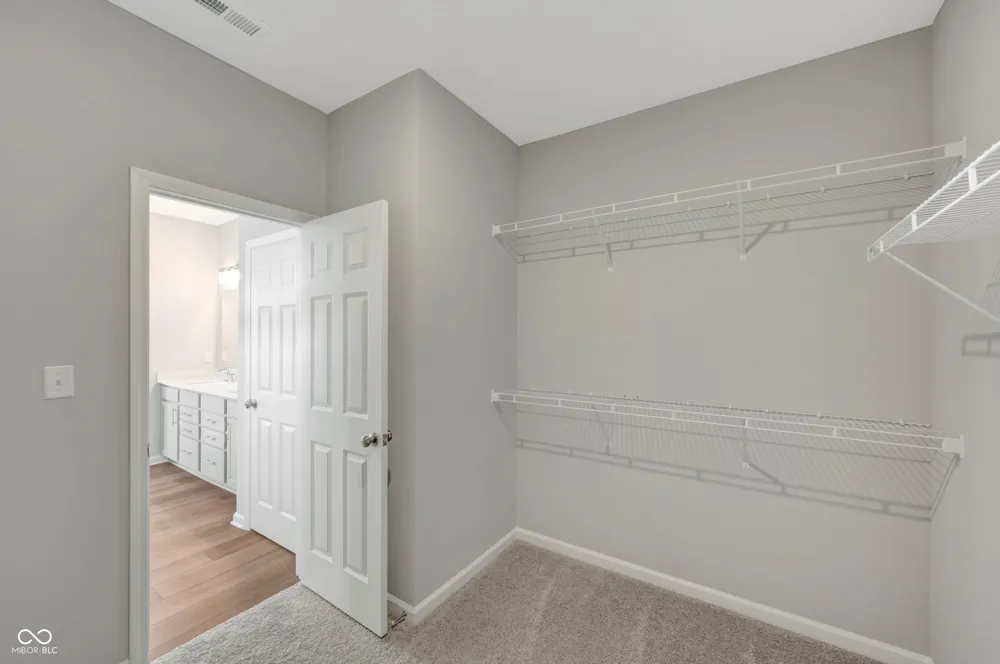 3747 Dutton Drive Bargersville, IN 46106
