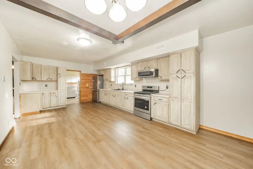 9161 Raider Road Middletown, IN 47356