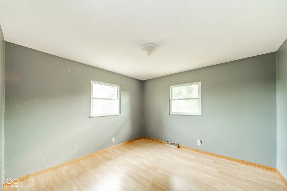 9161 Raider Road Middletown, IN 47356