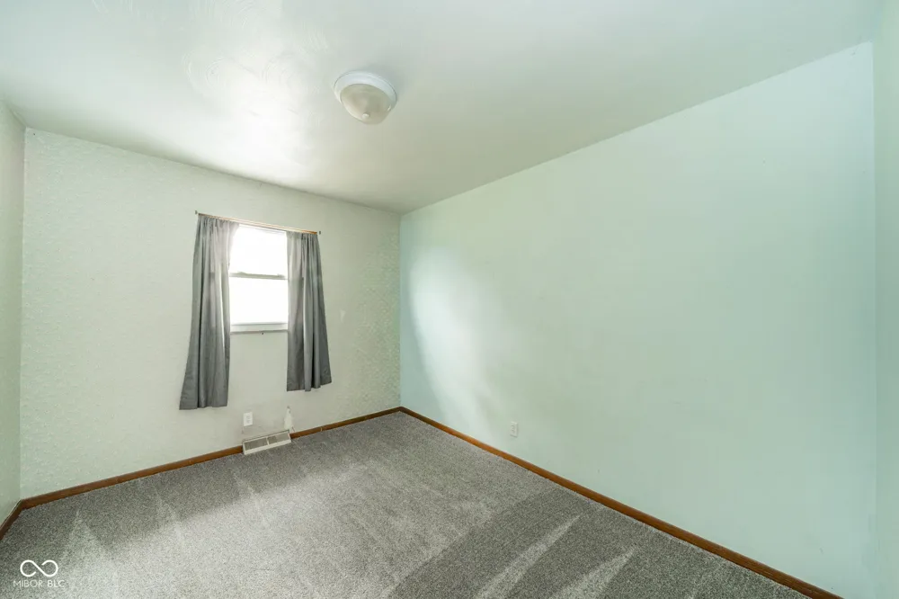 9161 Raider Road Middletown, IN 47356