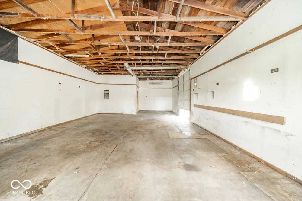 9161 Raider Road Middletown, IN 47356