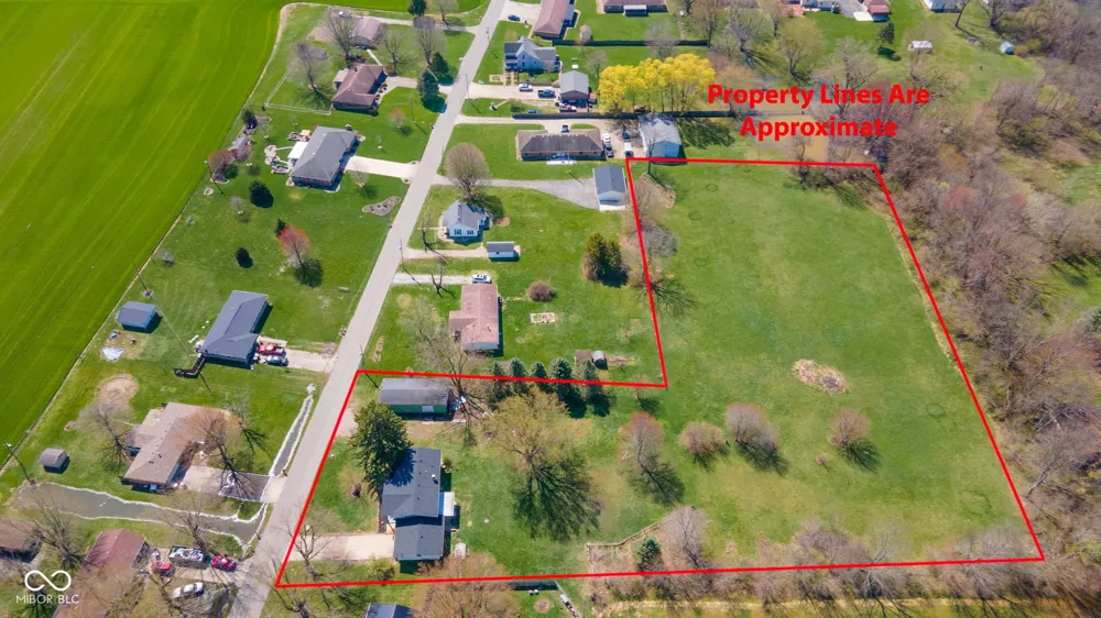 9161 Raider Road Middletown, IN 47356