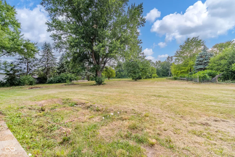 9161 Raider Road Middletown, IN 47356