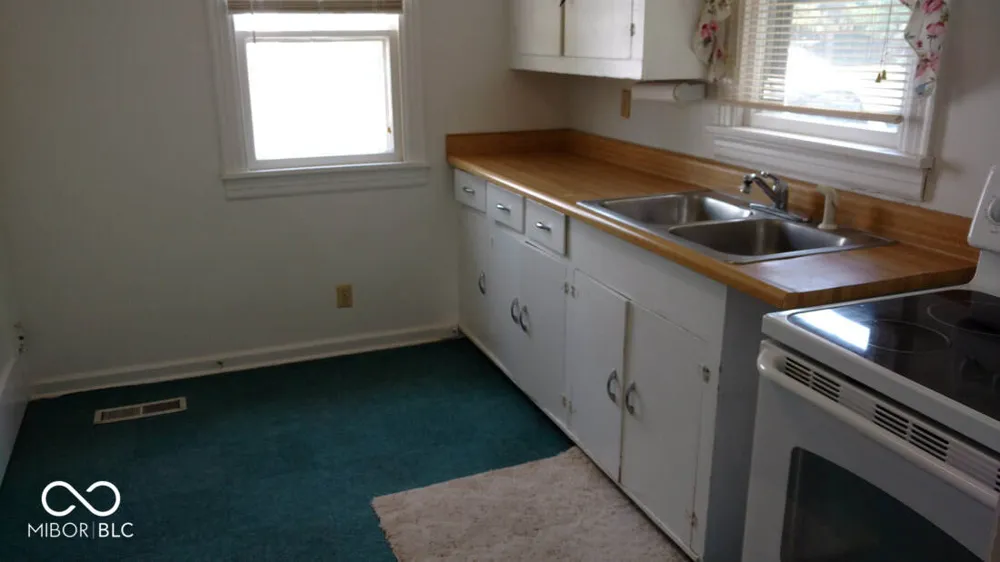 3416 W Riverside Avenue Muncie, IN 47304