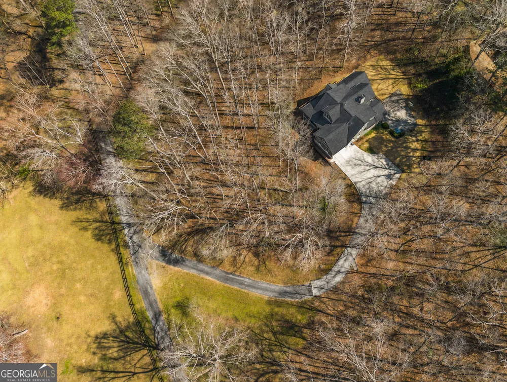 1816 Yorkshire DR Woodstock, GA 30189