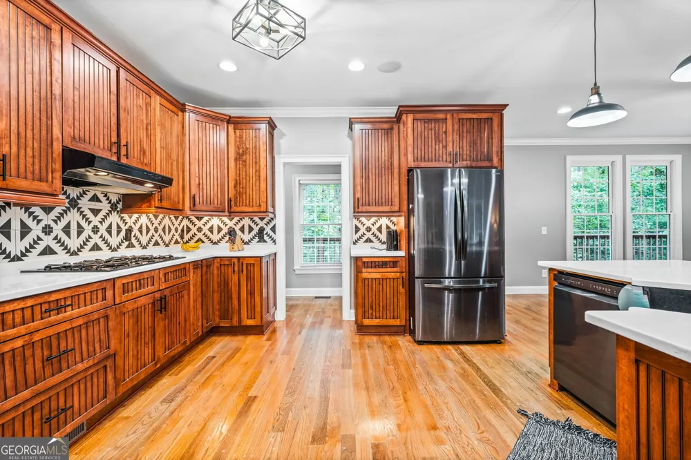 1816 Yorkshire DR Woodstock, GA 30189
