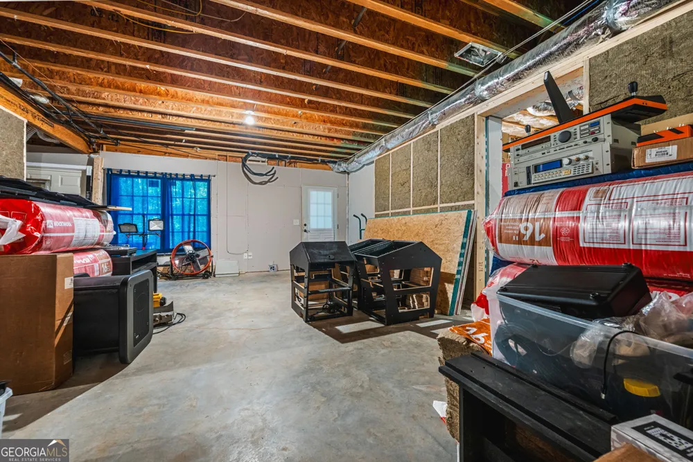1816 Yorkshire DR Woodstock, GA 30189