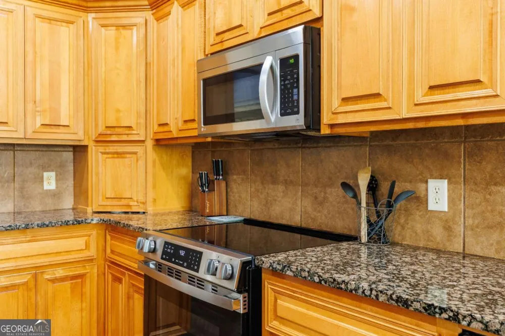 3898 Orchard WAY Valdosta, GA 31605