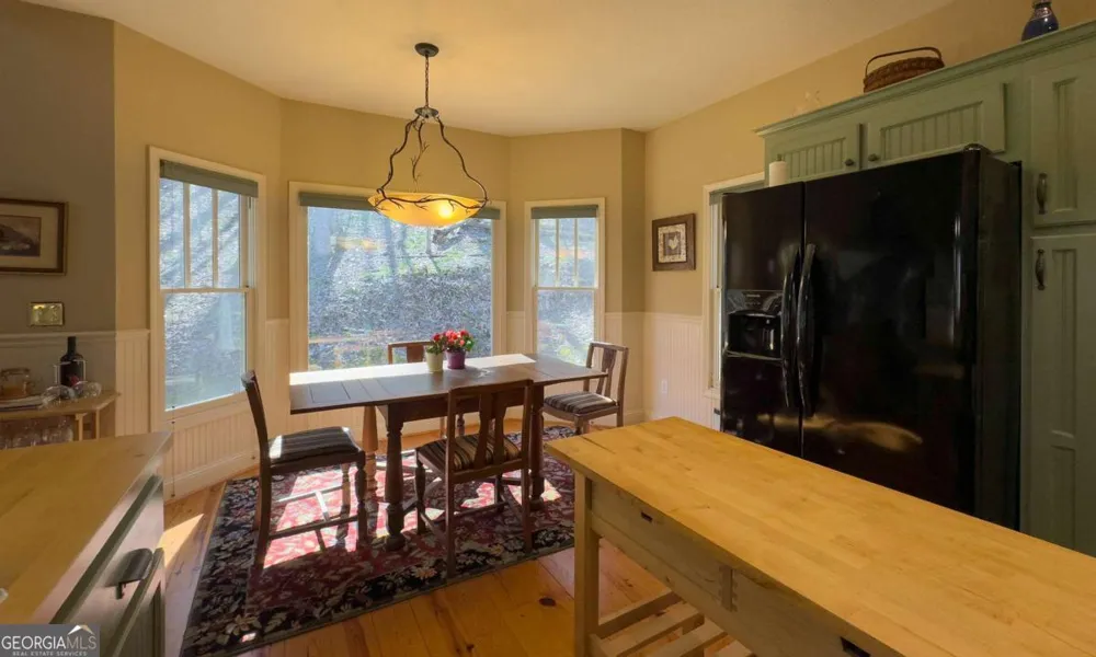 526 Garland Ridge DR Hayesville, NC 28904