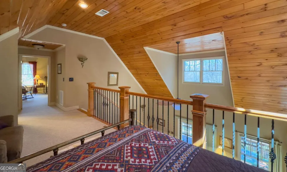 526 Garland Ridge DR Hayesville, NC 28904