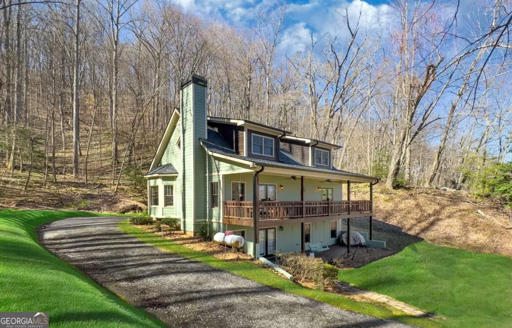 526 Garland Ridge DR Hayesville, NC 28904
