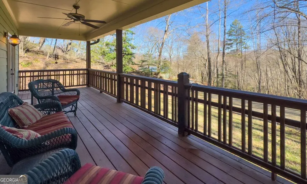 526 Garland Ridge DR Hayesville, NC 28904