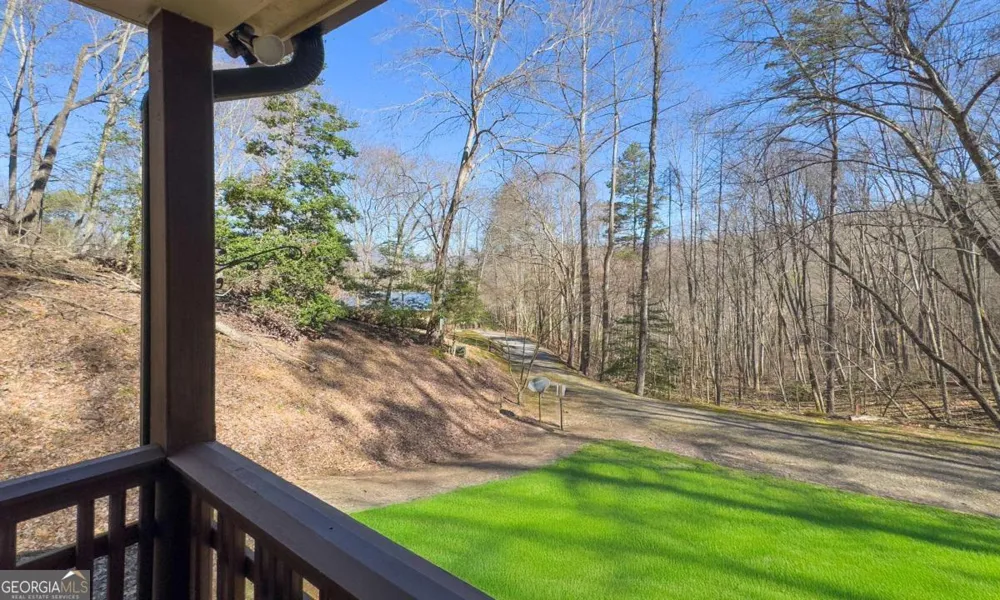 526 Garland Ridge DR Hayesville, NC 28904