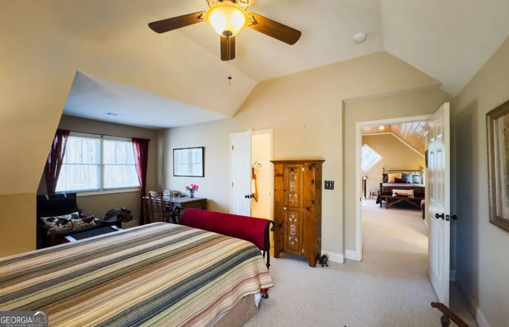526 Garland Ridge DR Hayesville, NC 28904