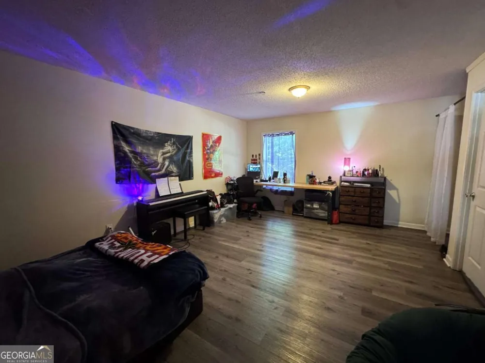 1850 Cedar Shoals DR Athens, GA 30605
