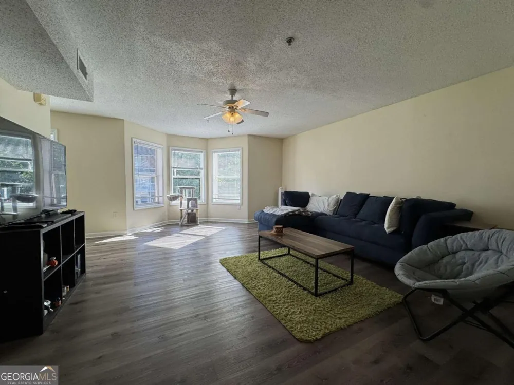 1850 Cedar Shoals DR Athens, GA 30605