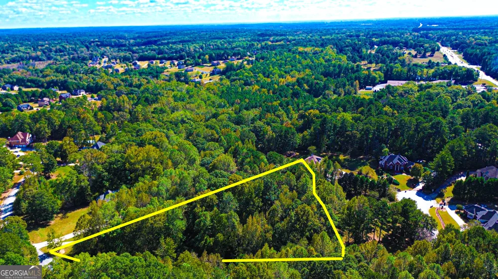 135 Longcreek DR Fayetteville, GA 30214