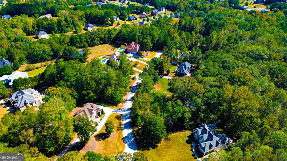 135 Longcreek DR Fayetteville, GA 30214