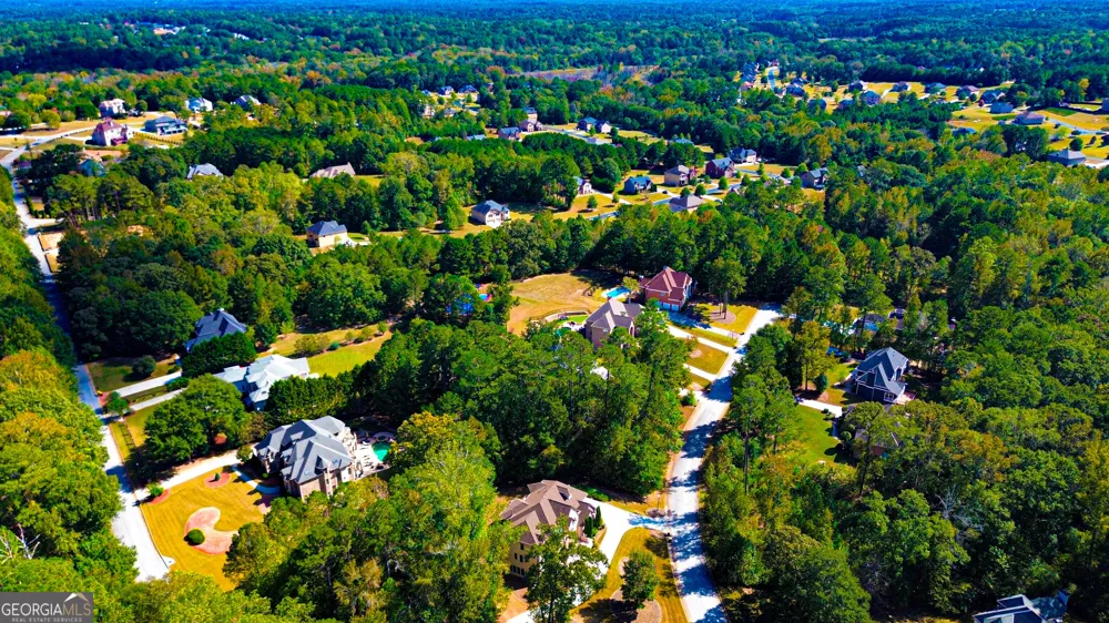 135 Longcreek DR Fayetteville, GA 30214