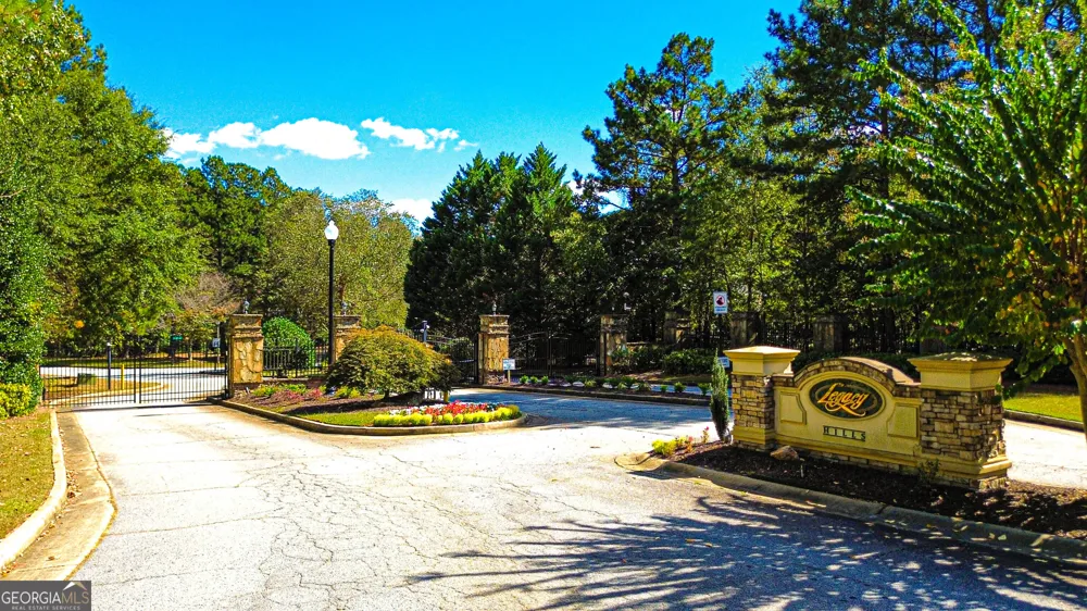 135 Longcreek DR Fayetteville, GA 30214