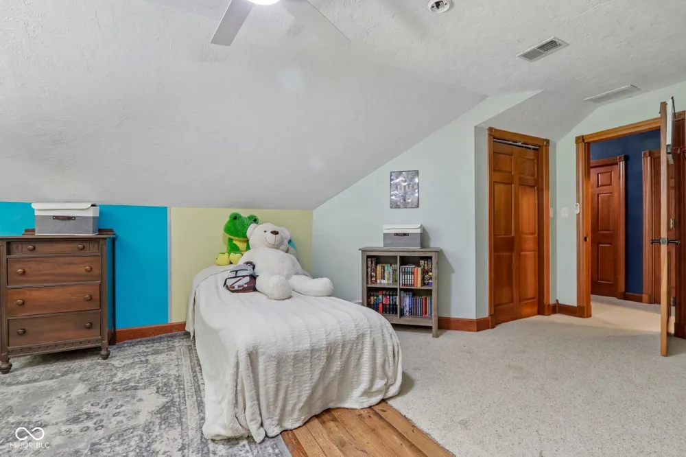 397 E 1650 Summitville, IN 46070