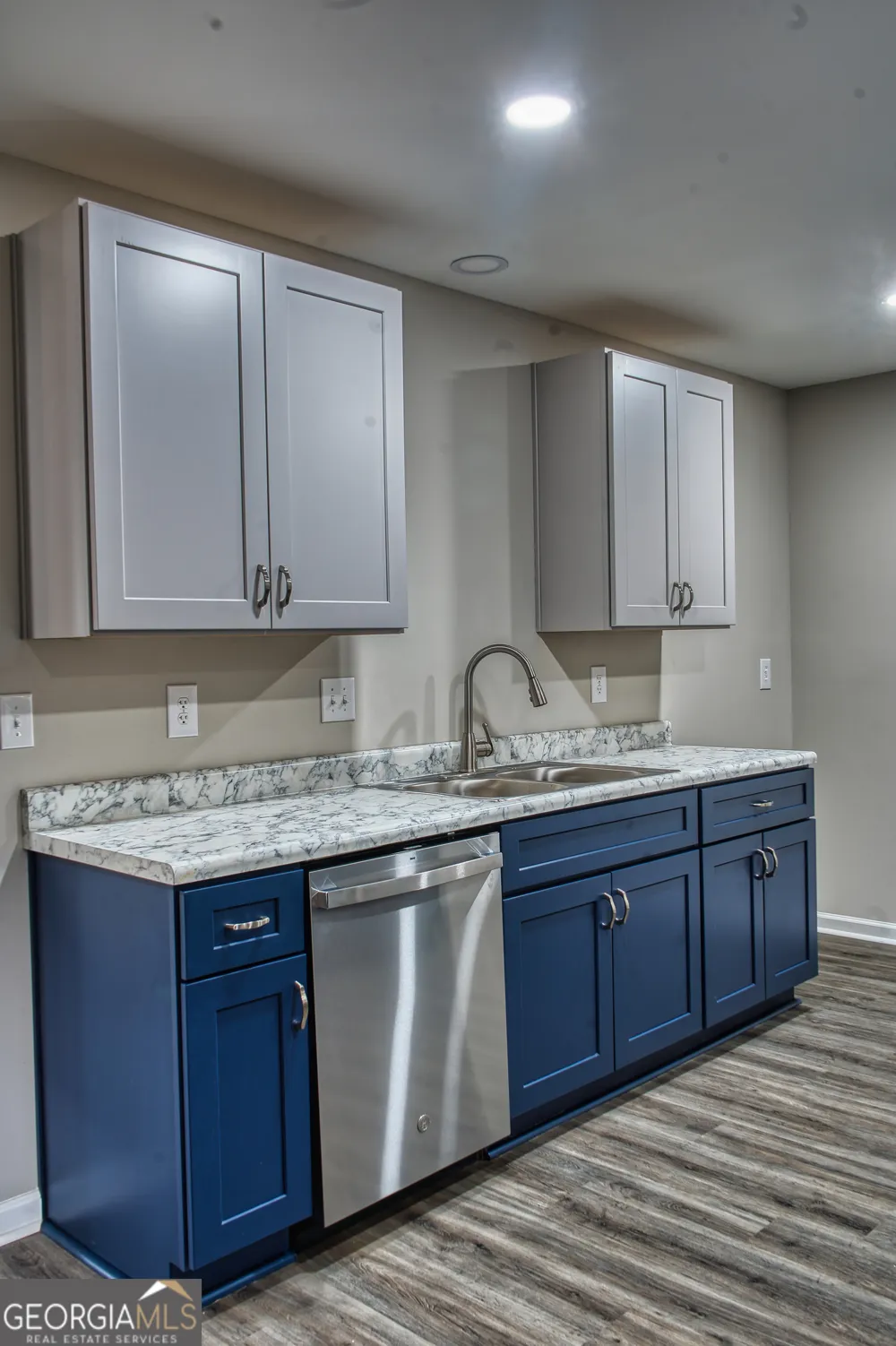 317 AIRMAN BLVD Warner Robins, GA 31088