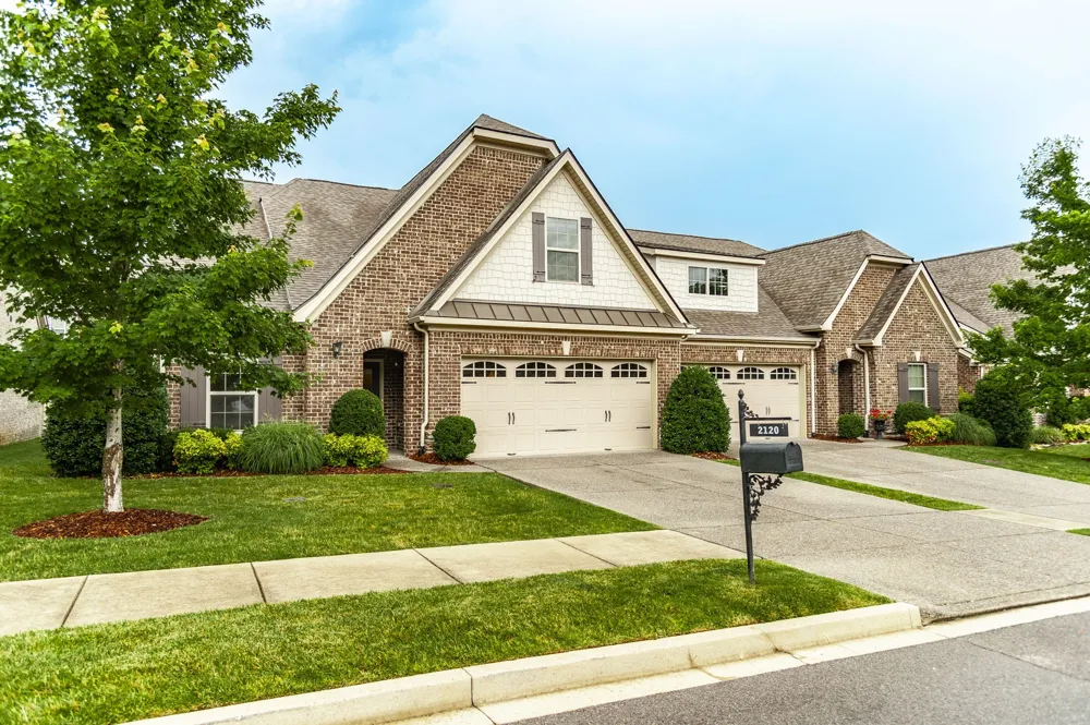 2120 Sullivan St Gallatin, TN 37066