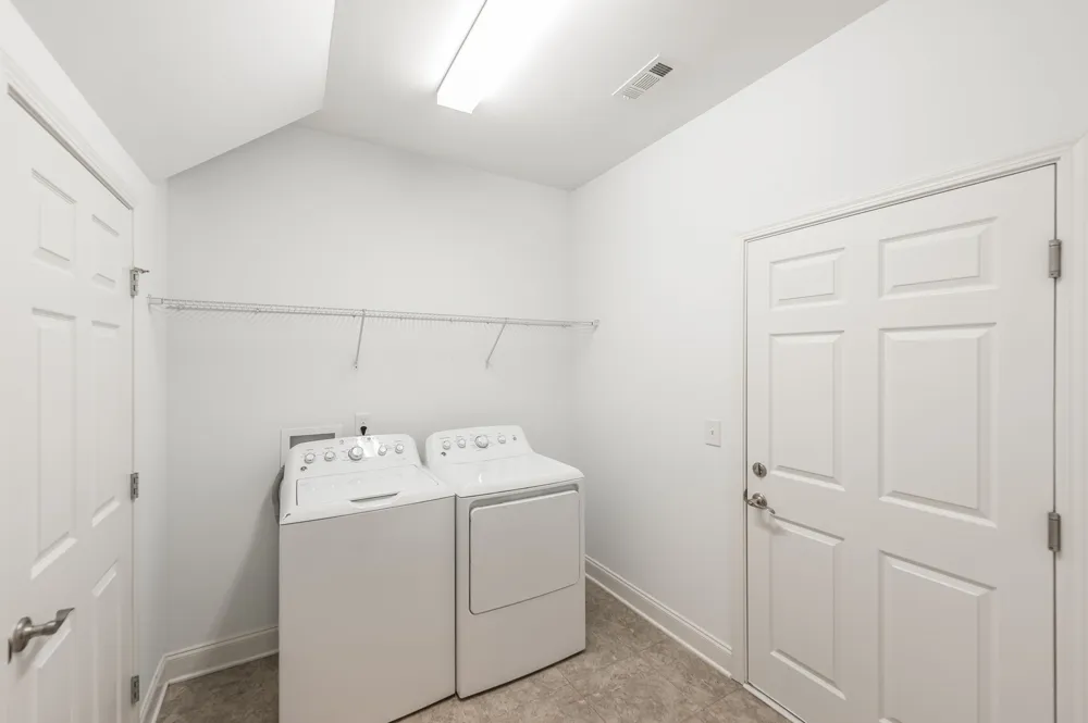 2120 Sullivan St Gallatin, TN 37066