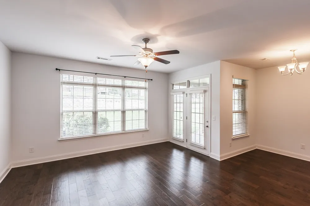 2120 Sullivan St Gallatin, TN 37066