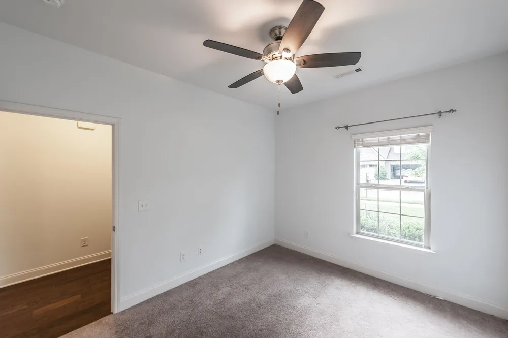 2120 Sullivan St Gallatin, TN 37066