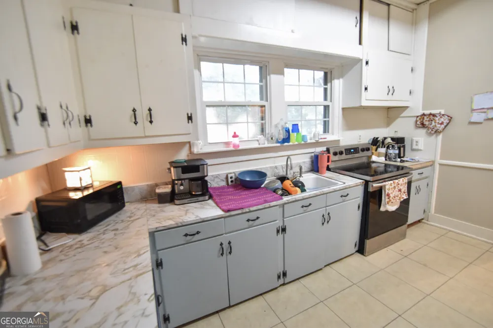 908 E McCarty ST Sandersville, GA 31082