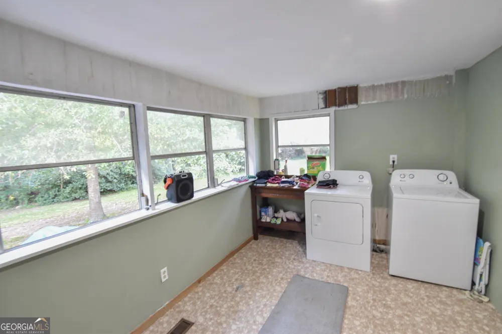 908 E McCarty ST Sandersville, GA 31082