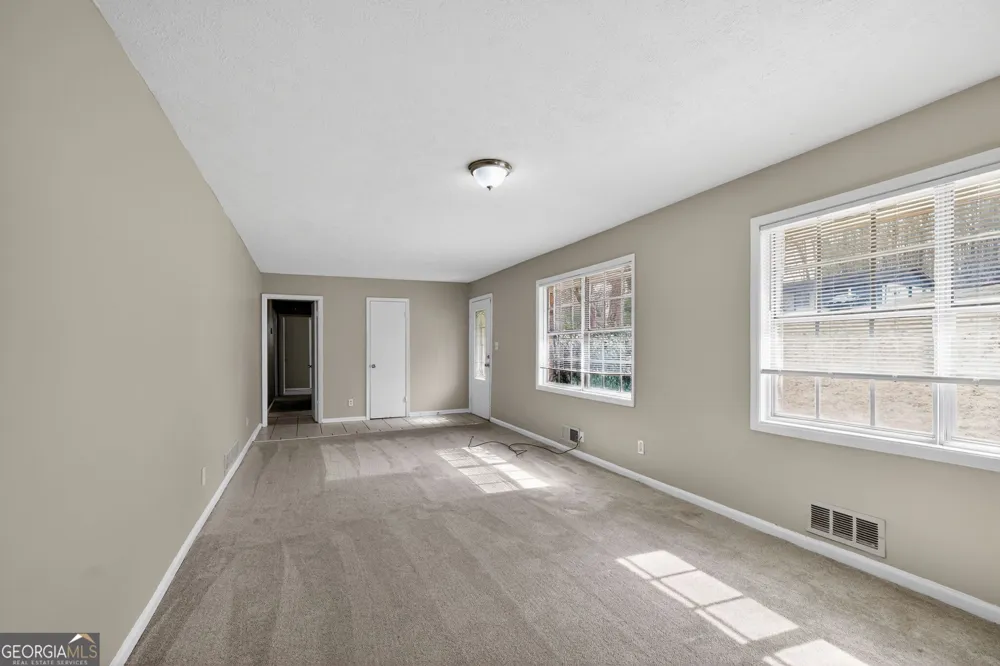 2234 Seven Oaks CIR Conley, GA 30288