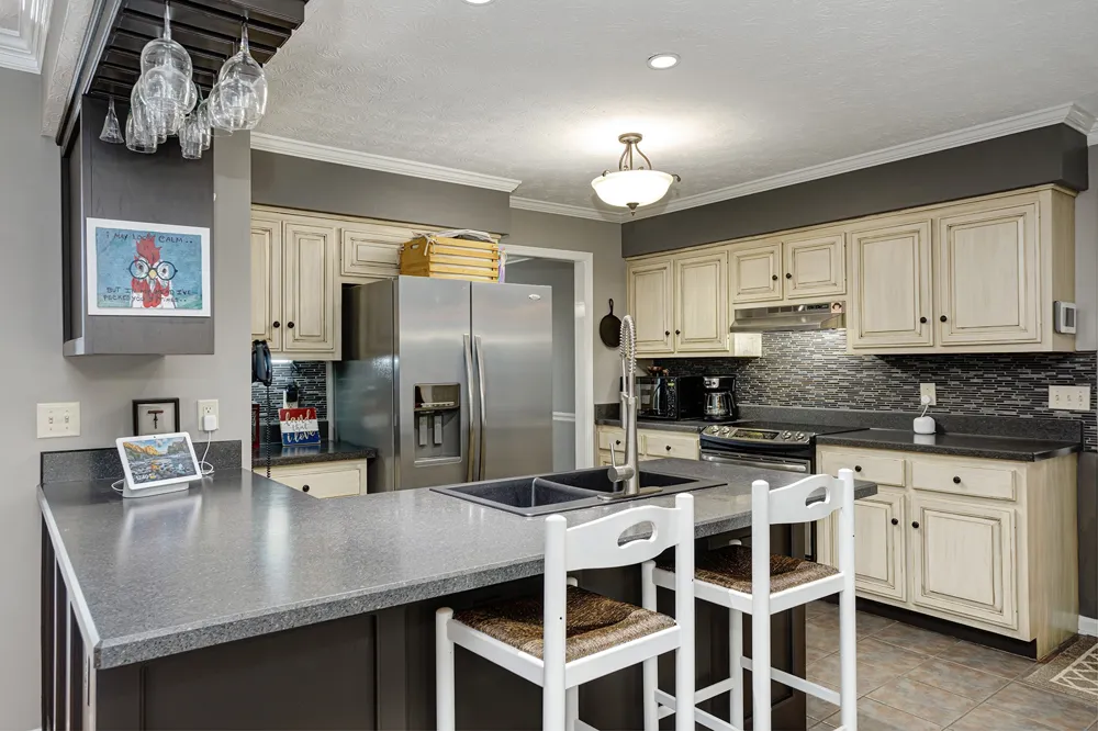 129 Baldridge Dr Cottontown, TN 37048