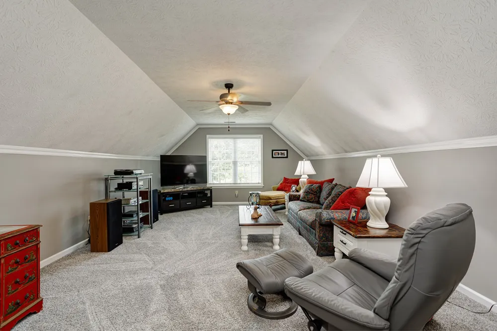 129 Baldridge Dr Cottontown, TN 37048