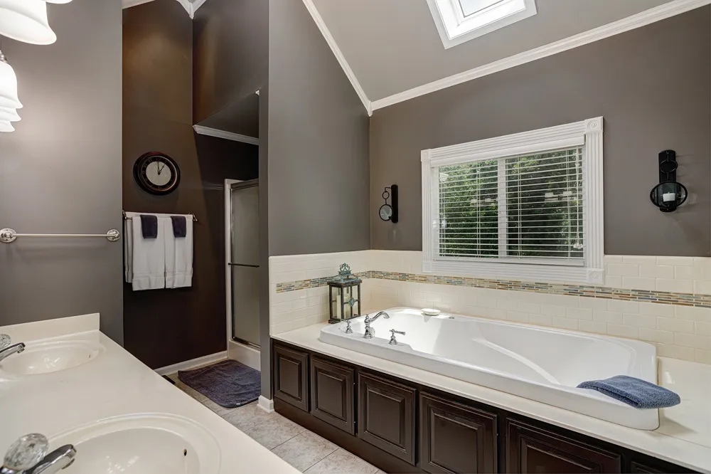 129 Baldridge Dr Cottontown, TN 37048