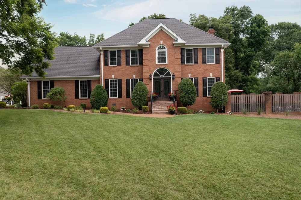 129 Baldridge Dr Cottontown, TN 37048