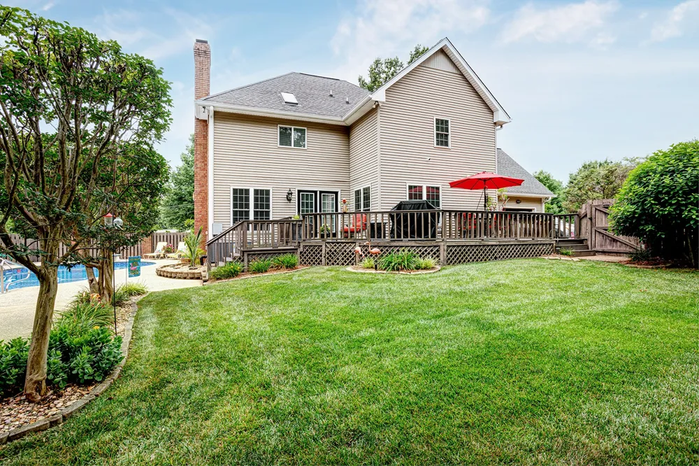 129 Baldridge Dr Cottontown, TN 37048