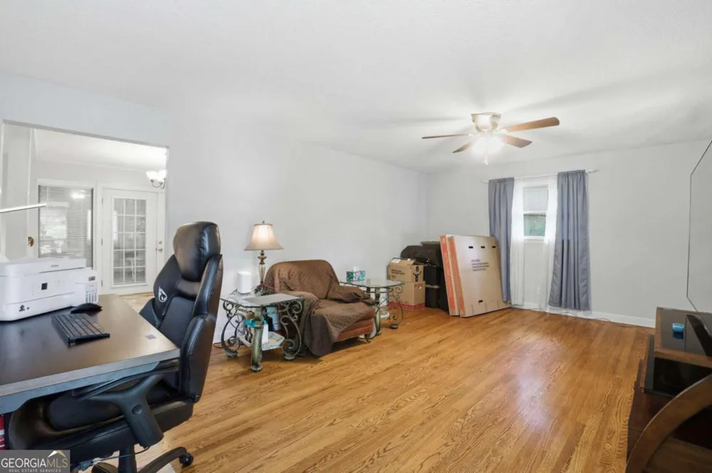 1004 W Lewis ST Rossville, GA 30741