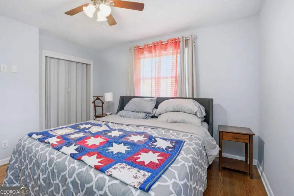 1004 W Lewis ST Rossville, GA 30741