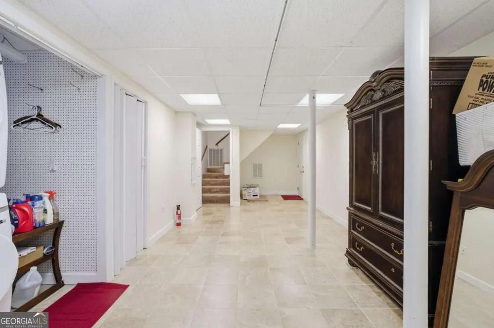 1004 W Lewis ST Rossville, GA 30741