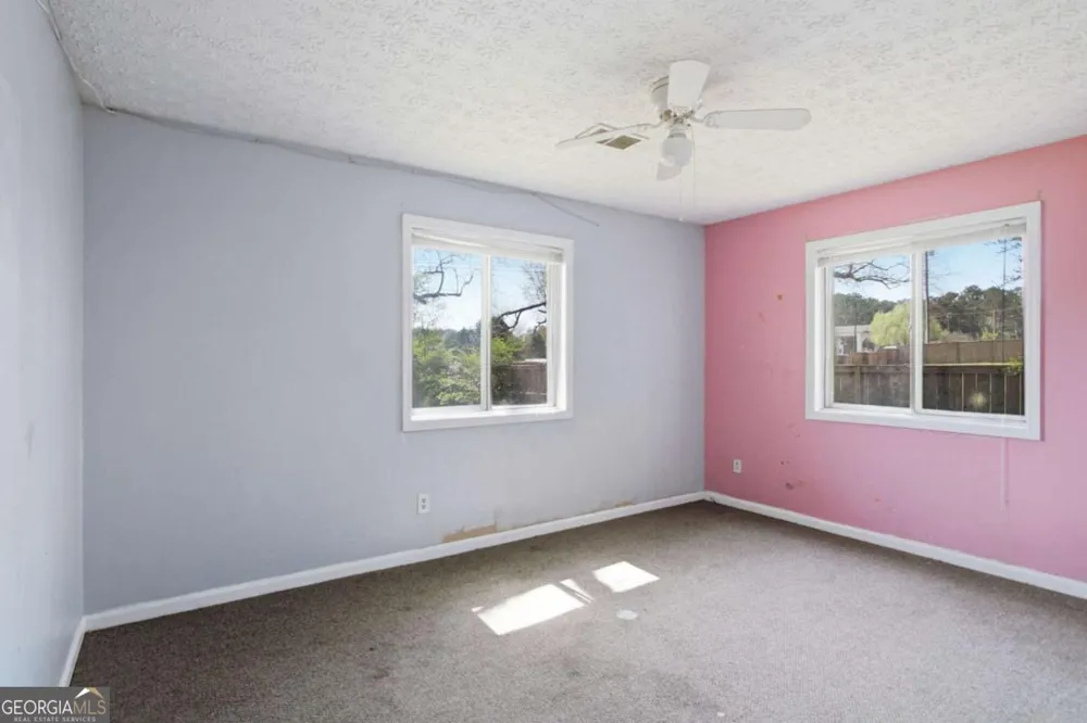 4289 Rex RD Rex, GA 30273