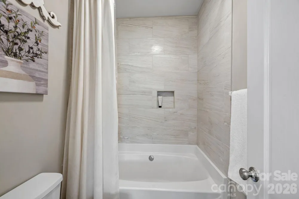 18609 Harborside Drive Cornelius, NC 28031