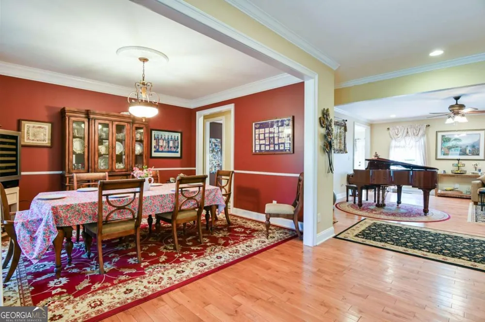 283 Creekside DR Arnoldsville, GA 30619